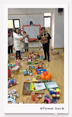 奇思妙想大創(chuàng)作——德美幼兒園親子自制玩教具評(píng)比探析與玩具教學(xué)用具銷售前景